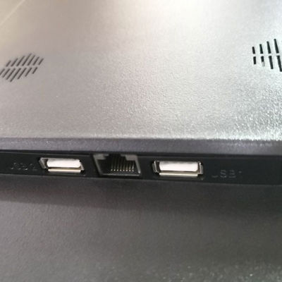 IPS Screen 21 21.5 นิ้ว แอนดรอยด์ แท็บเล็ต PC All In One RK3288 แอนดรอยด์ 6.0 พร้อม RJ45 Wifi สําหรับการแสดงโฆษณา