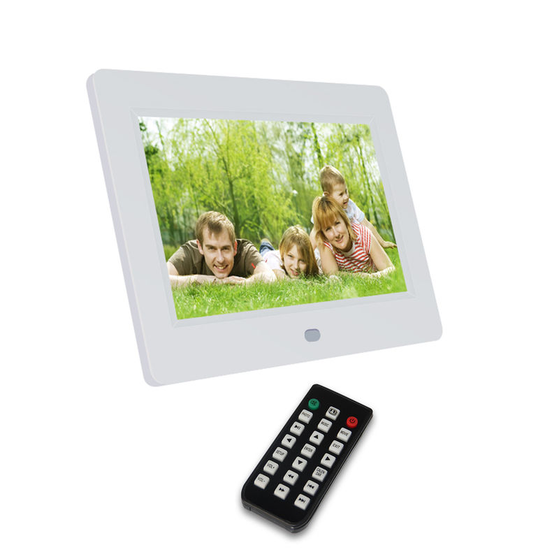 มีหลายภาษา 7 นิ้ว LCD ภาพดิจิตอลกรอบ 250cdm2 ด้วยอัตโนมัติ Slideshow